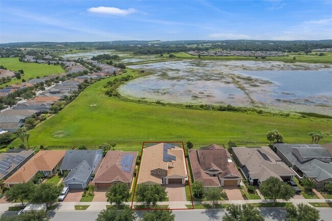 Building Photo - 290 Silver Maple Rd