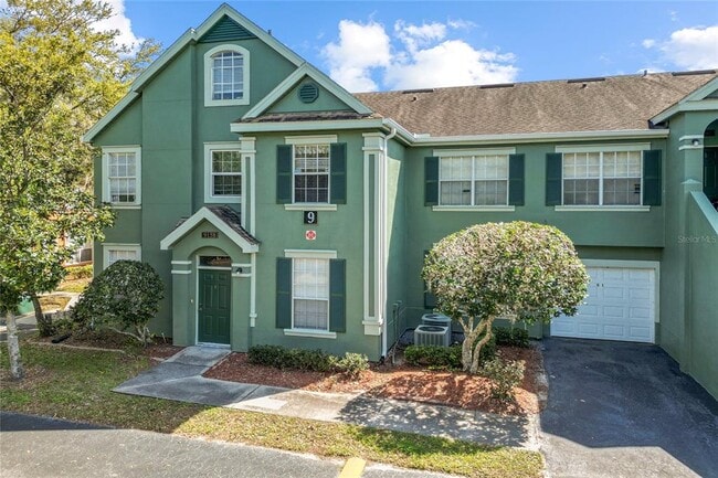 Building Photo - 9158 Lake Chase Island Way