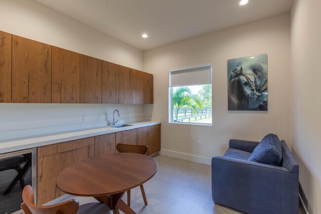 Building Photo - 2889 Appaloosa Trail