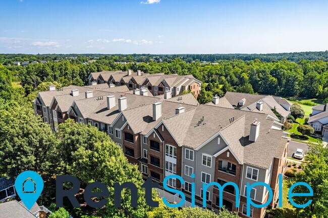 Building Photo - 13890 Chelmsford Dr