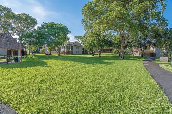 Building Photo - 11235 SW 88th St