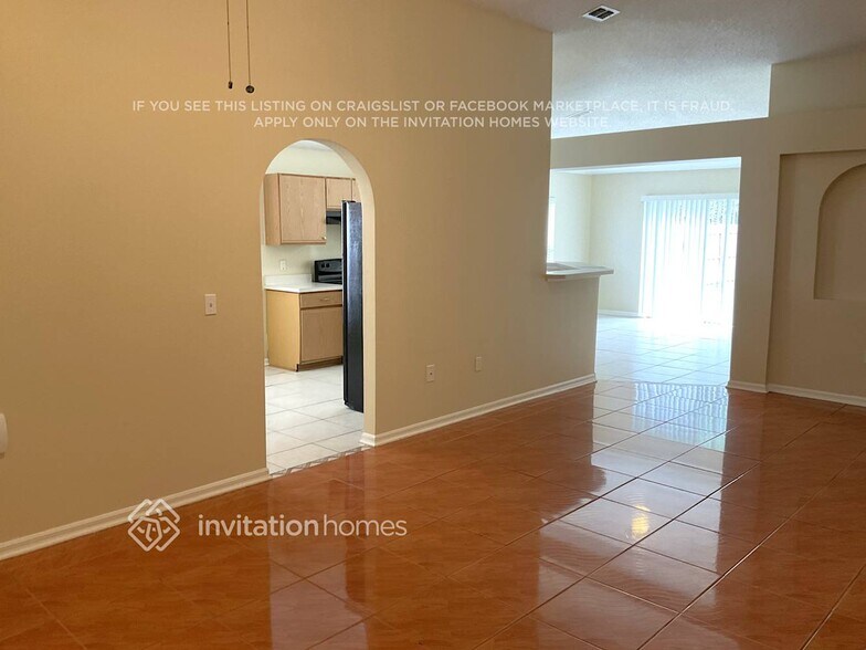 Building Photo - 3121 Turret Dr