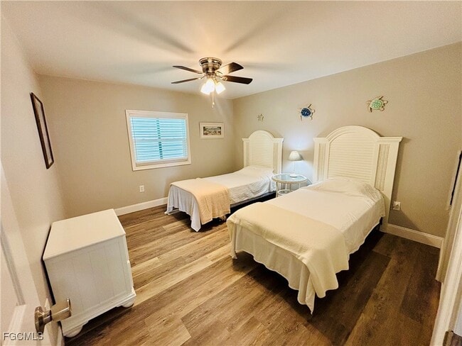 Building Photo - 16091 Siesta Dr