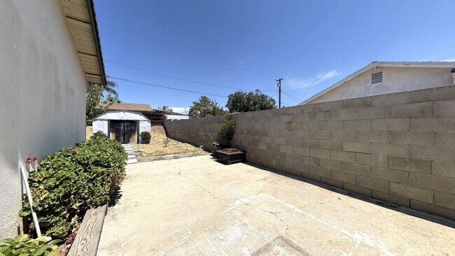 Building Photo - 11231 Reddiford Ct