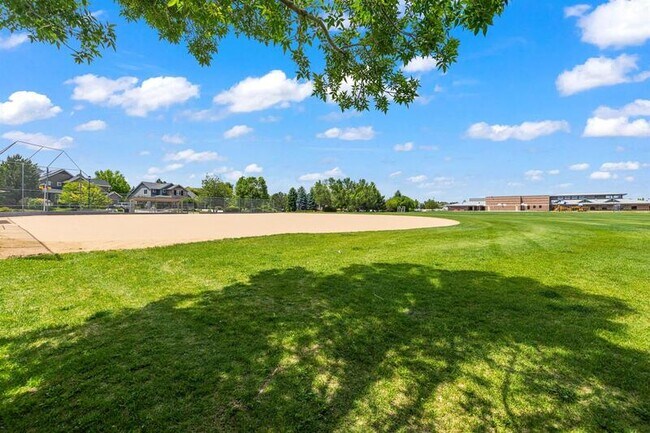 Building Photo - 14141 Fairwind Ln