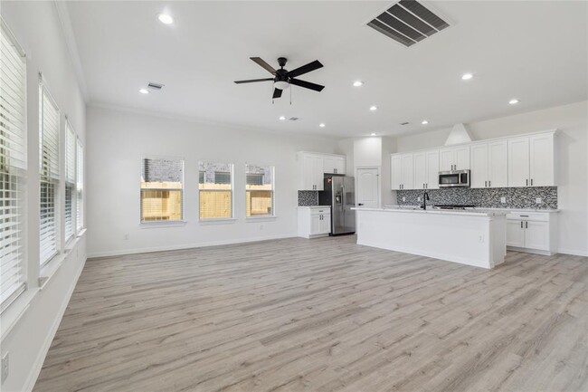Building Photo - 9703 Champion Heavens Dr