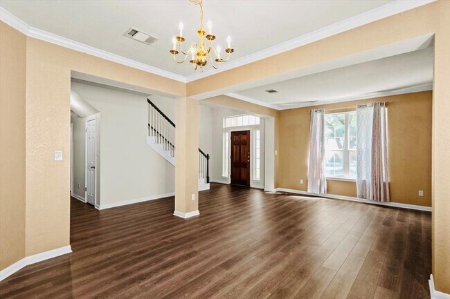 Building Photo - 3112 Burks Ln