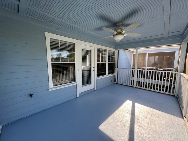 Building Photo - Move In Special! Coastal Creek Upstairs 2/...
