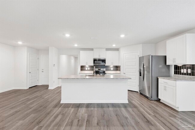 Building Photo - 6304 Firefly Dr