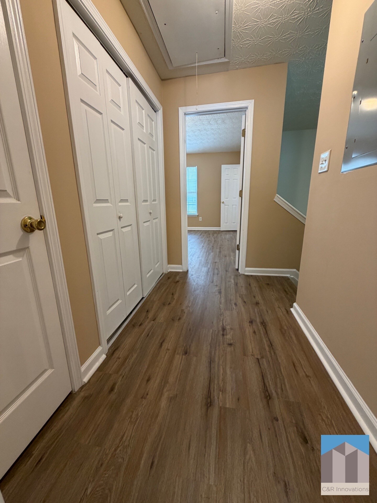 Building Photo - 644 Kenridge Dr