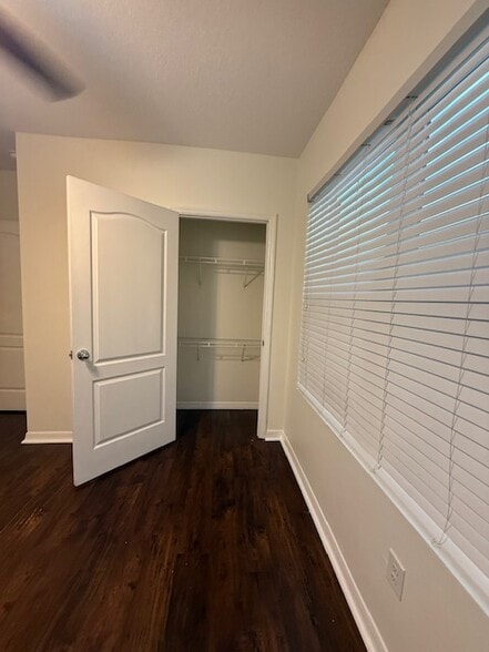 Building Photo - 16221 Yelloweyed Dr