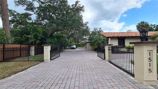 Building Photo - 1515 S West Shore Blvd