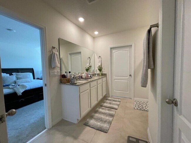 Building Photo - 6798 Grace Hammock Rd