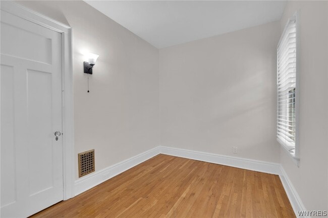 Building Photo - 610 Ashland Ave