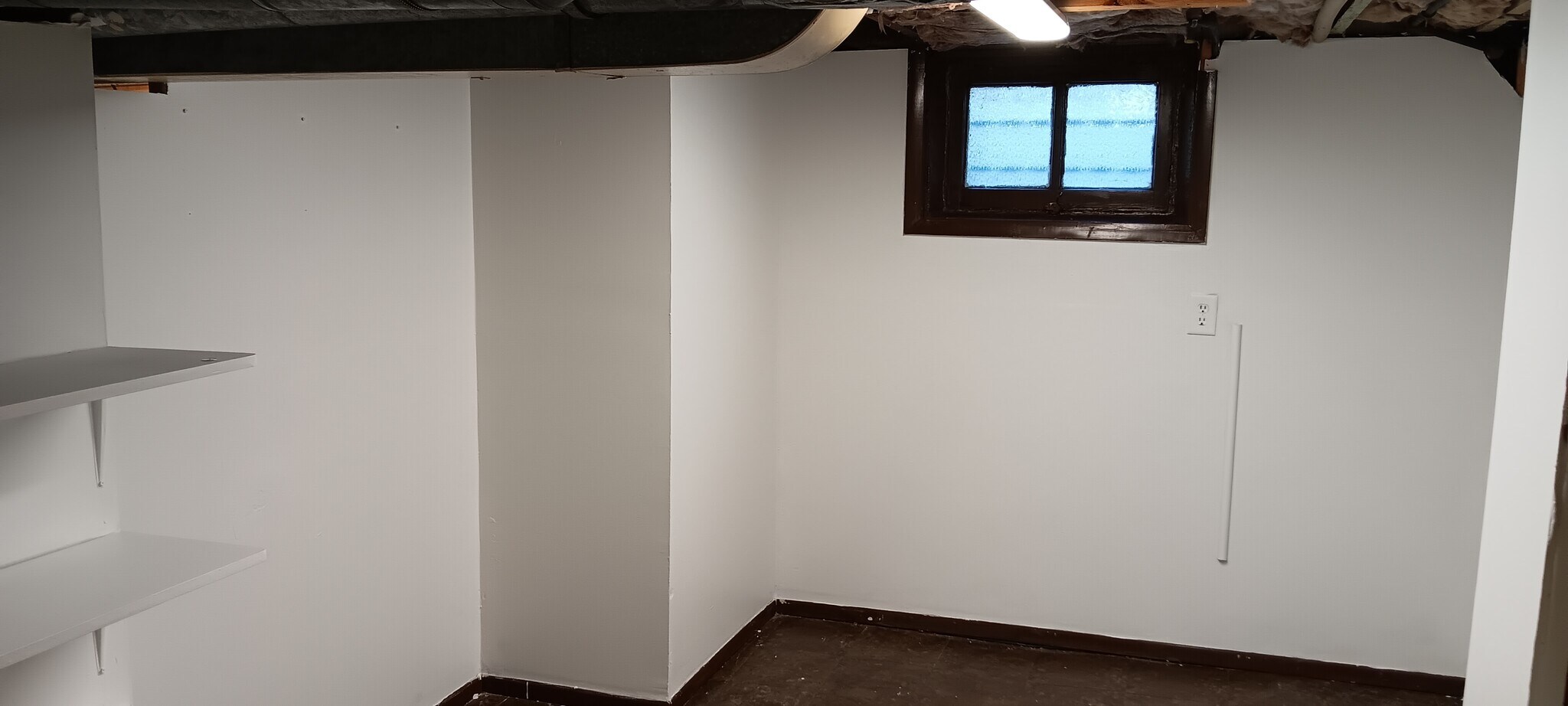 Building Photo - 6324 W Girard Ave