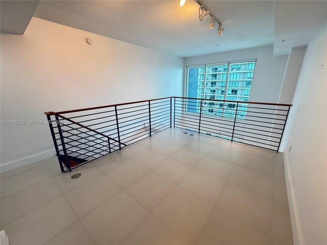 Building Photo - 60 SW 13th St