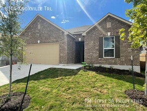 Building Photo - 8104 Knoxville Trl
