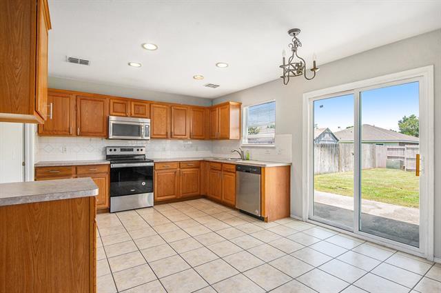 Building Photo - 4225 Silverwood Trail