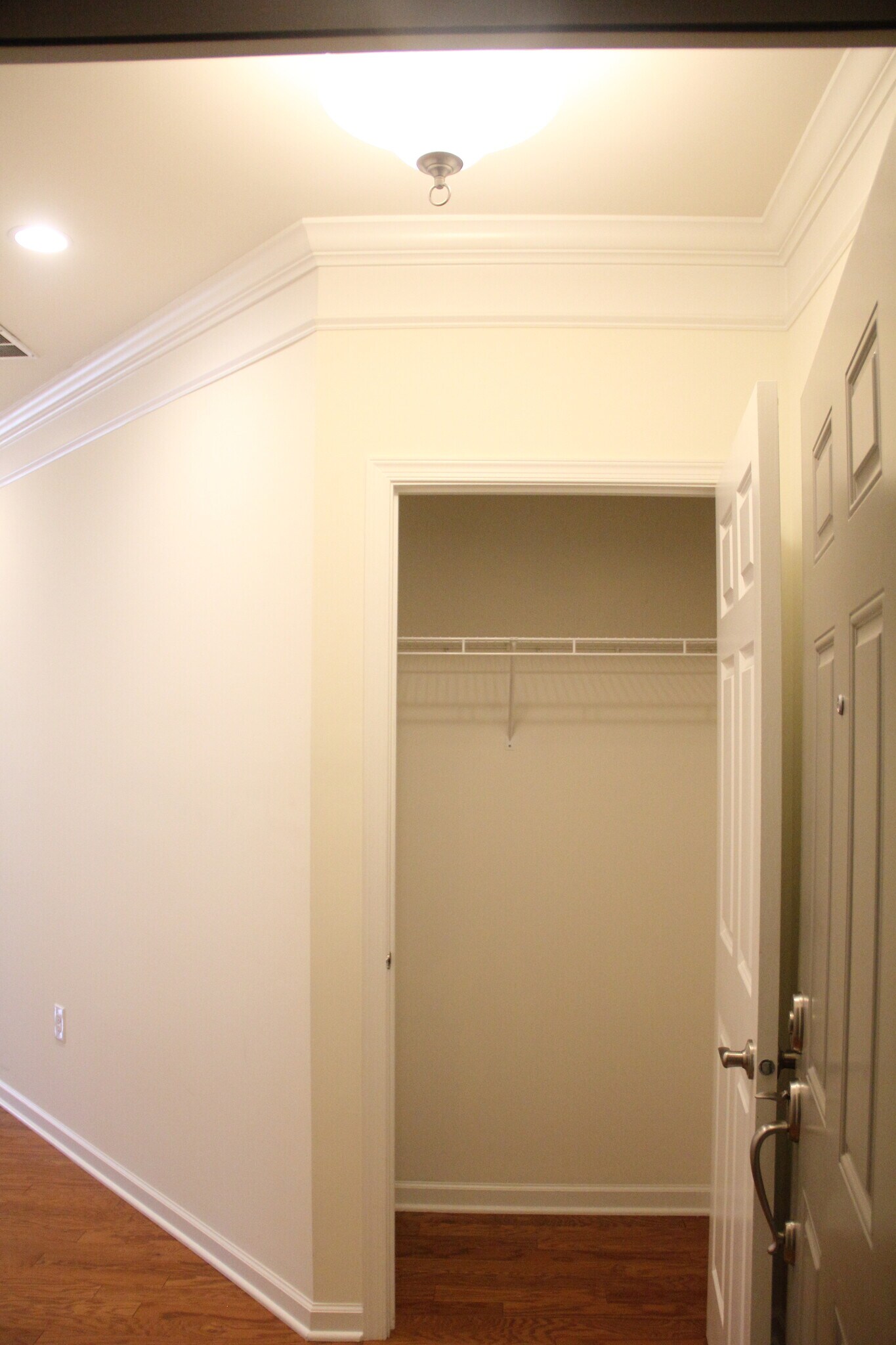 Shoe or coat closet - 115 Deacon Shattuck Way