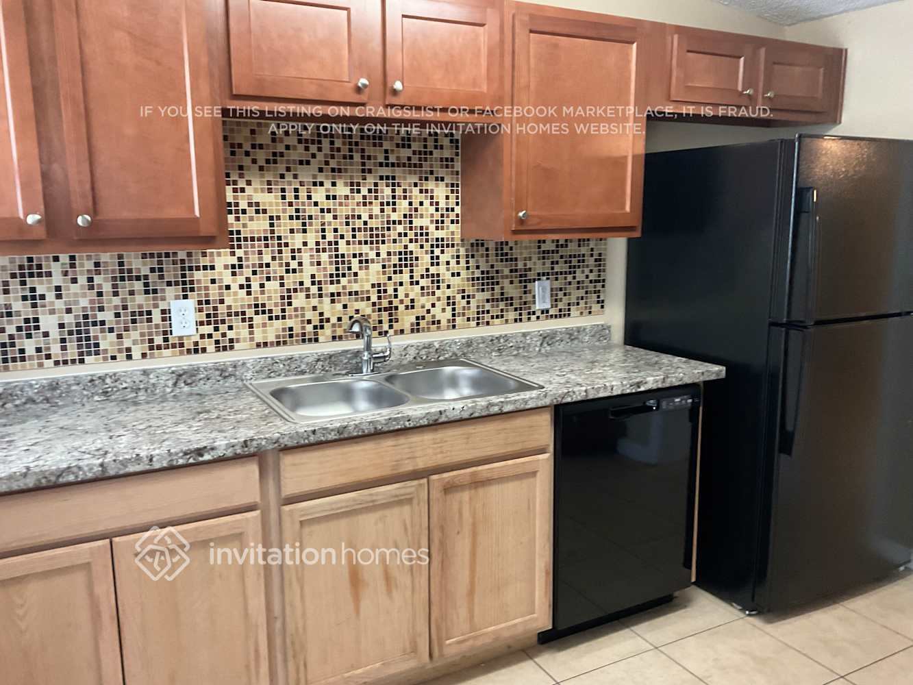 Building Photo - 1909 Yale Ave