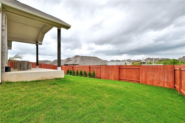 Building Photo - 1165 Leadtree Loop