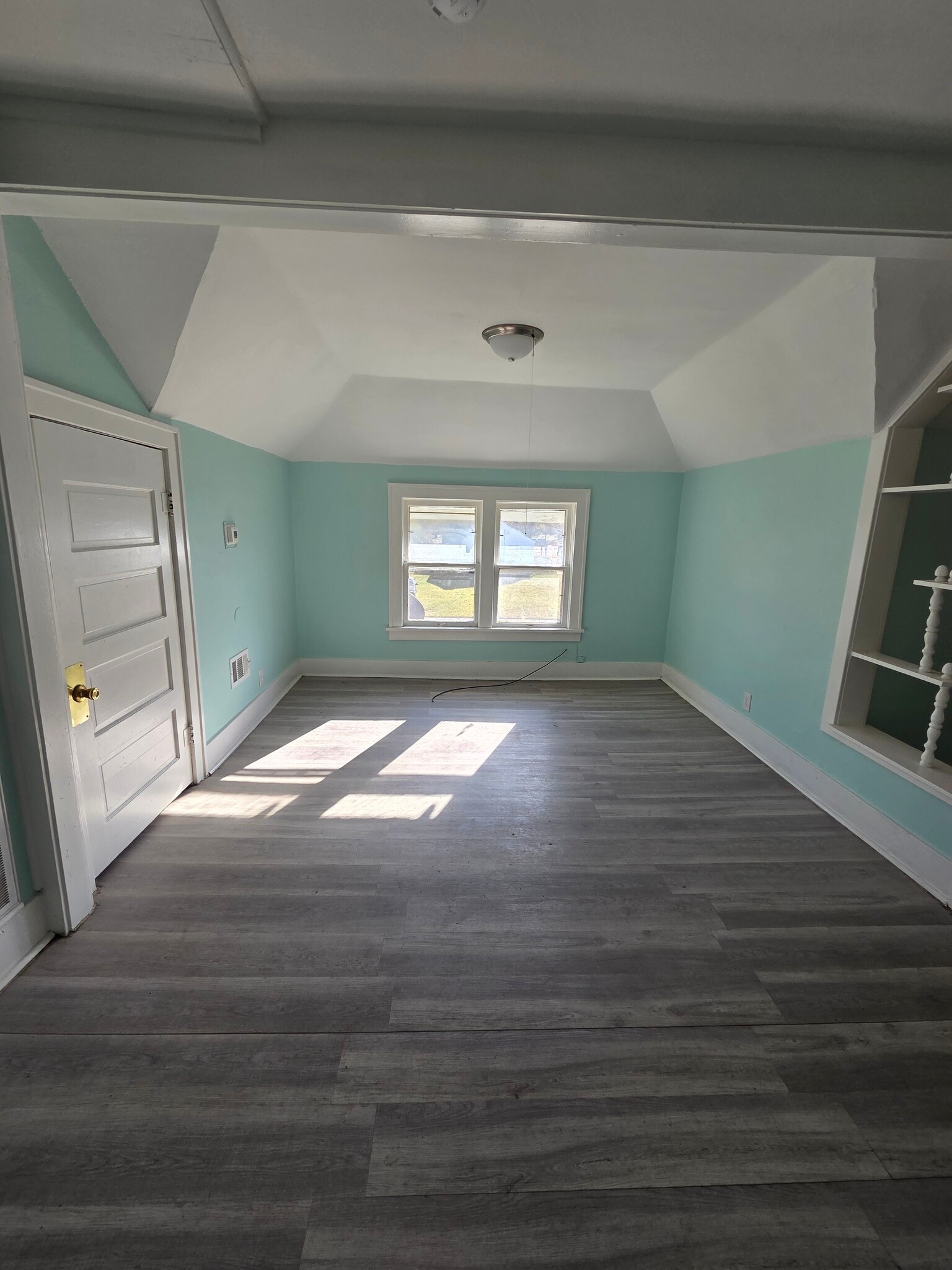 Building Photo - 1094 Williams St