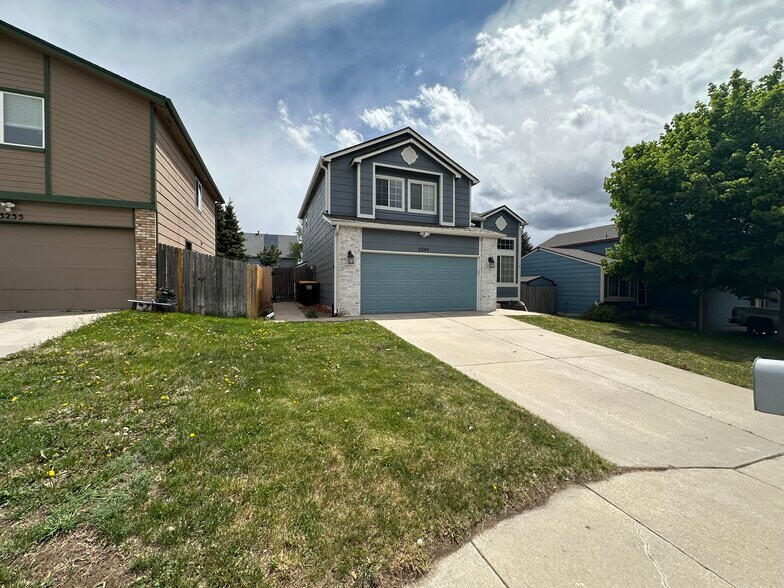 Building Photo - 3245 Richmond Dr