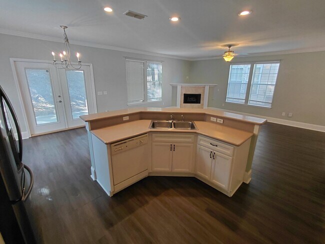 Building Photo - 2633 Fenwood Ct