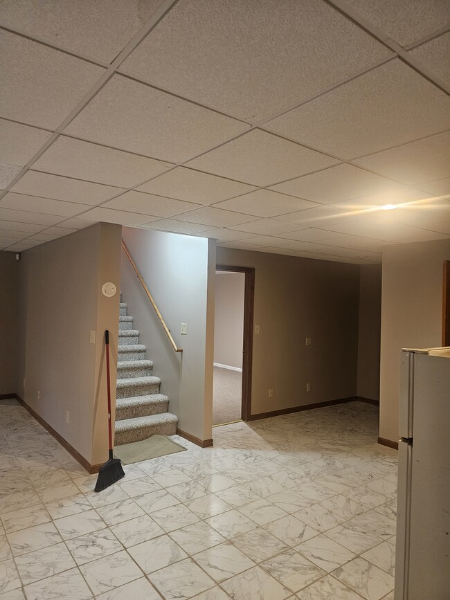 Building Photo - 4403 Windsor Ct