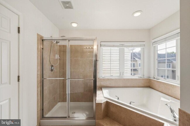 Building Photo - 4284 Park Green Ct