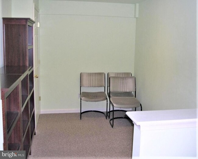 Building Photo - 1359 Chase Rd