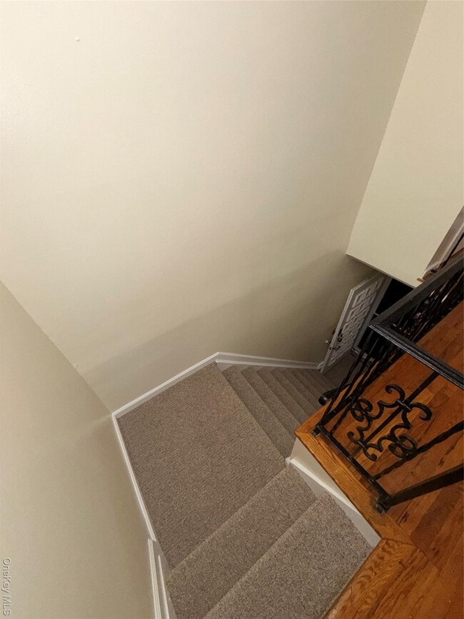 Building Photo - 3189 Hatting Pl