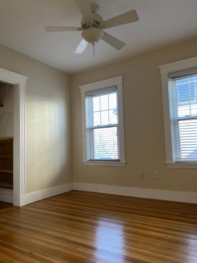 Building Photo - 200 Larch Rd