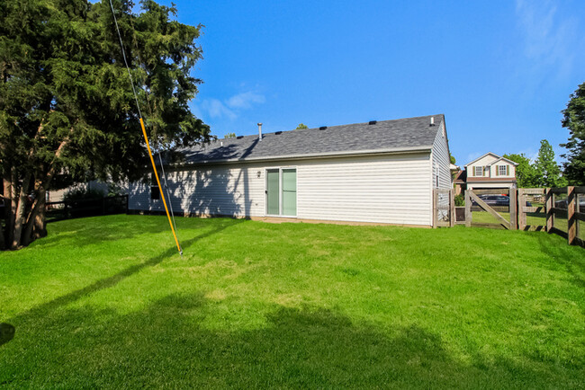 Building Photo - 3 Bedroom Ranch Home