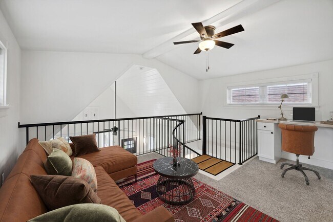 Building Photo - Charming Renovated 1900s Home with Modern Flair – Nashville, TN 37210 FOR LEASE