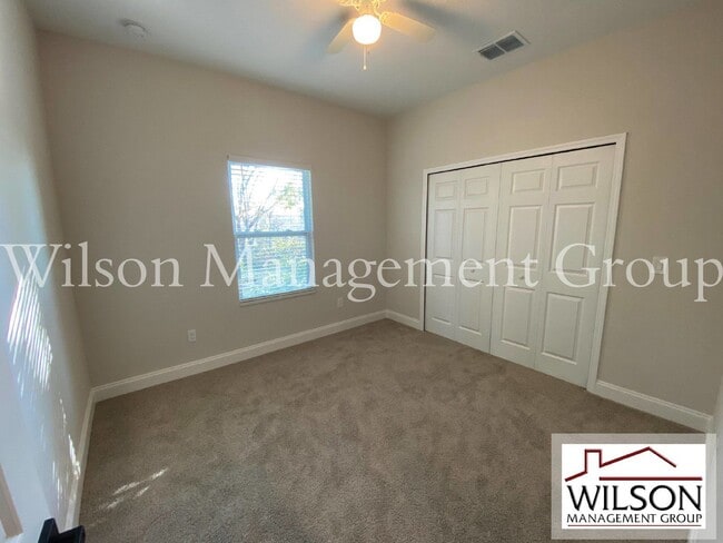 Building Photo - 732 S Lee Ave