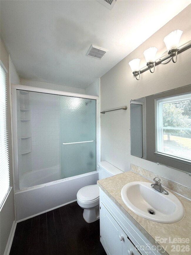 Building Photo - 7409 Lockmont Dr