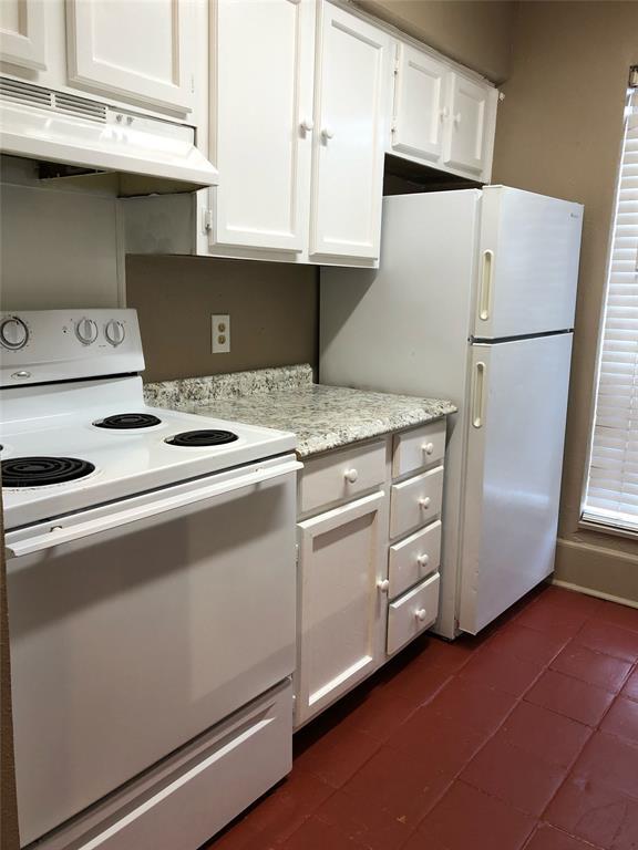 Building Photo - 10075 Westpark Dr