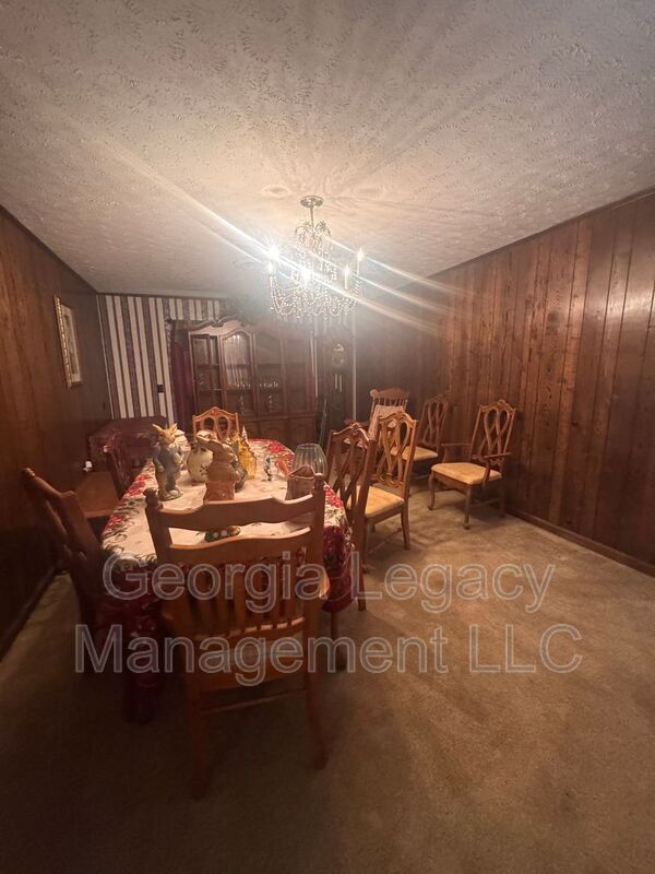 Building Photo - 2116 Ila Rd