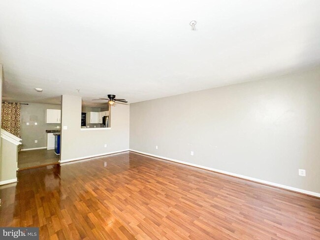 Building Photo - 4826 Buxton Cir