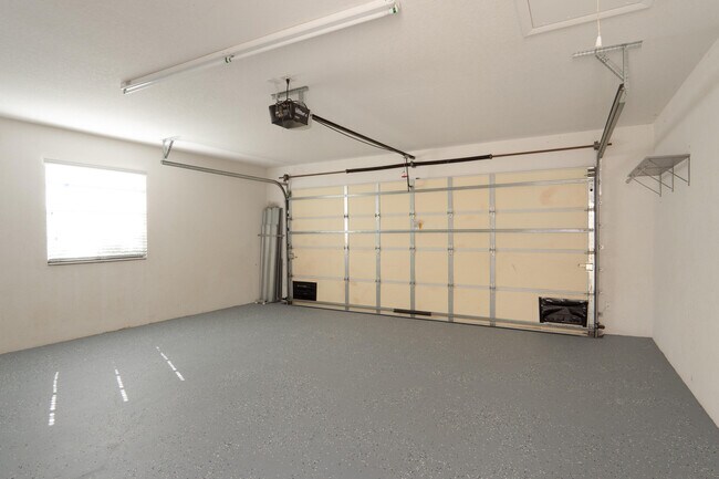 Building Photo - 186 Soriano Dr