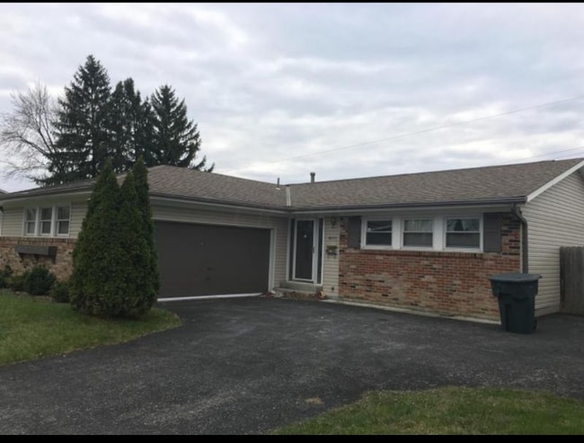 Building Photo - 4691 Mc Fadden Rd