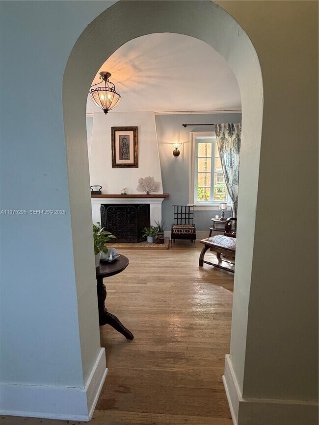 Building Photo - 1222 Ferdinand St