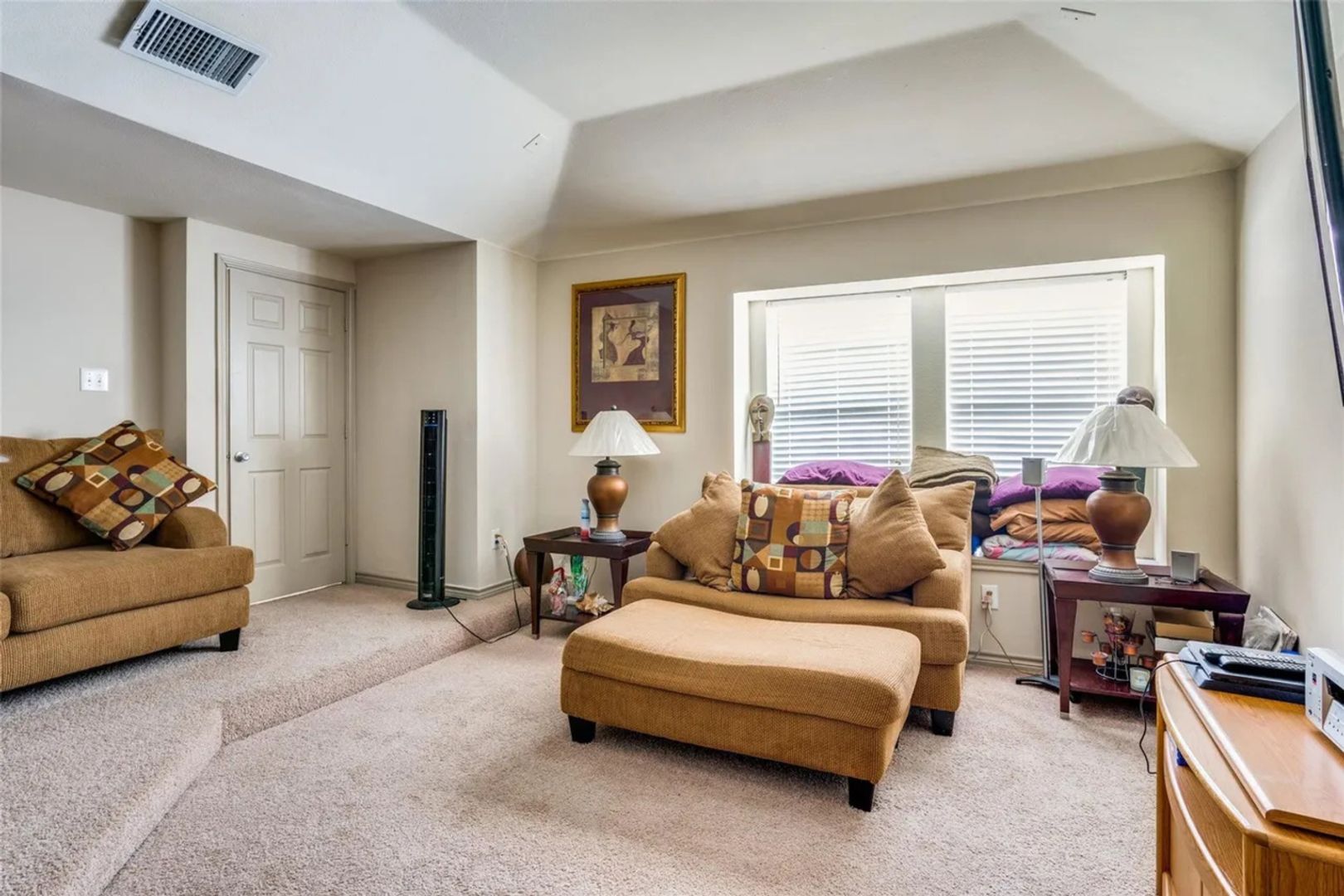 Building Photo - 12629 Oceanside Dr