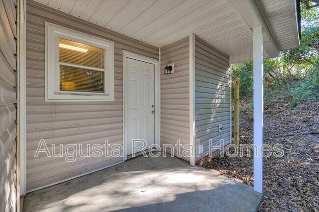 Building Photo - 310 W Buena Vista Ave