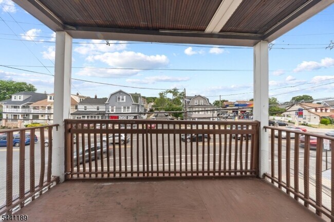 Building Photo - 315 Haledon Ave
