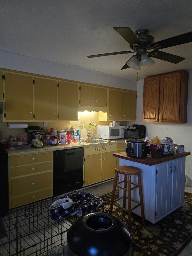 Building Photo - 4 Welty Ave