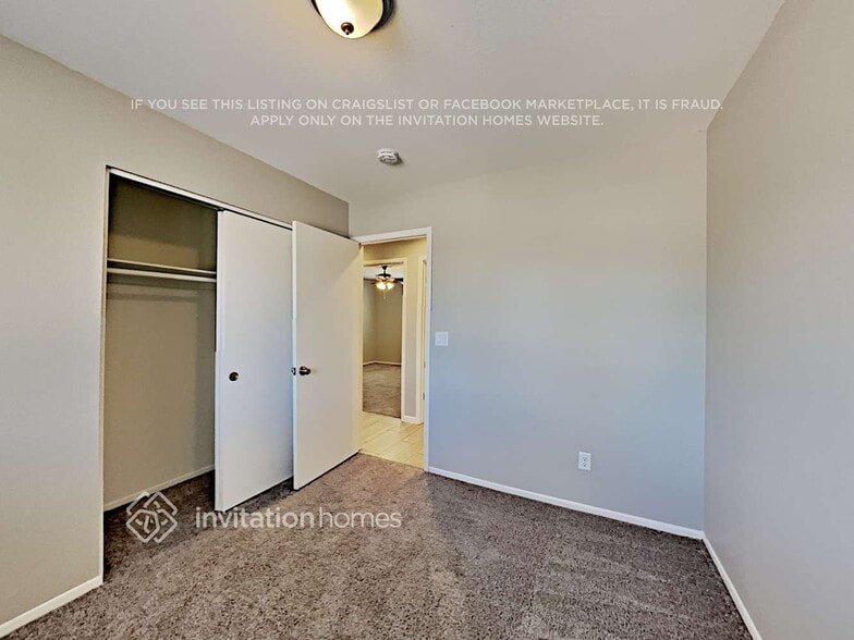 Building Photo - 3407 E Anderson Dr