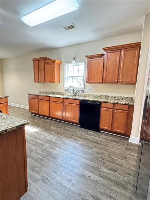 Building Photo - 632 Scenic Creek Dr SW