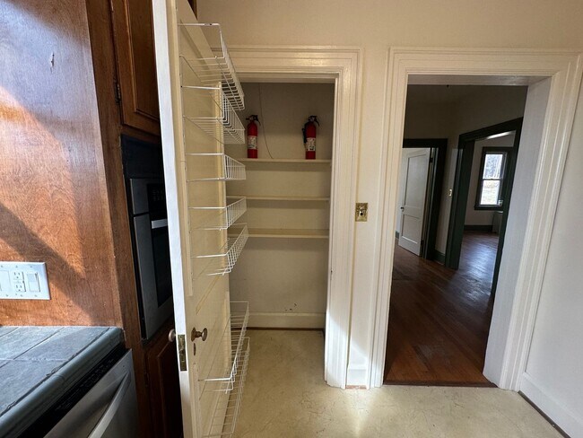 Building Photo - House in Bedford with Lot of Outdoor Space.